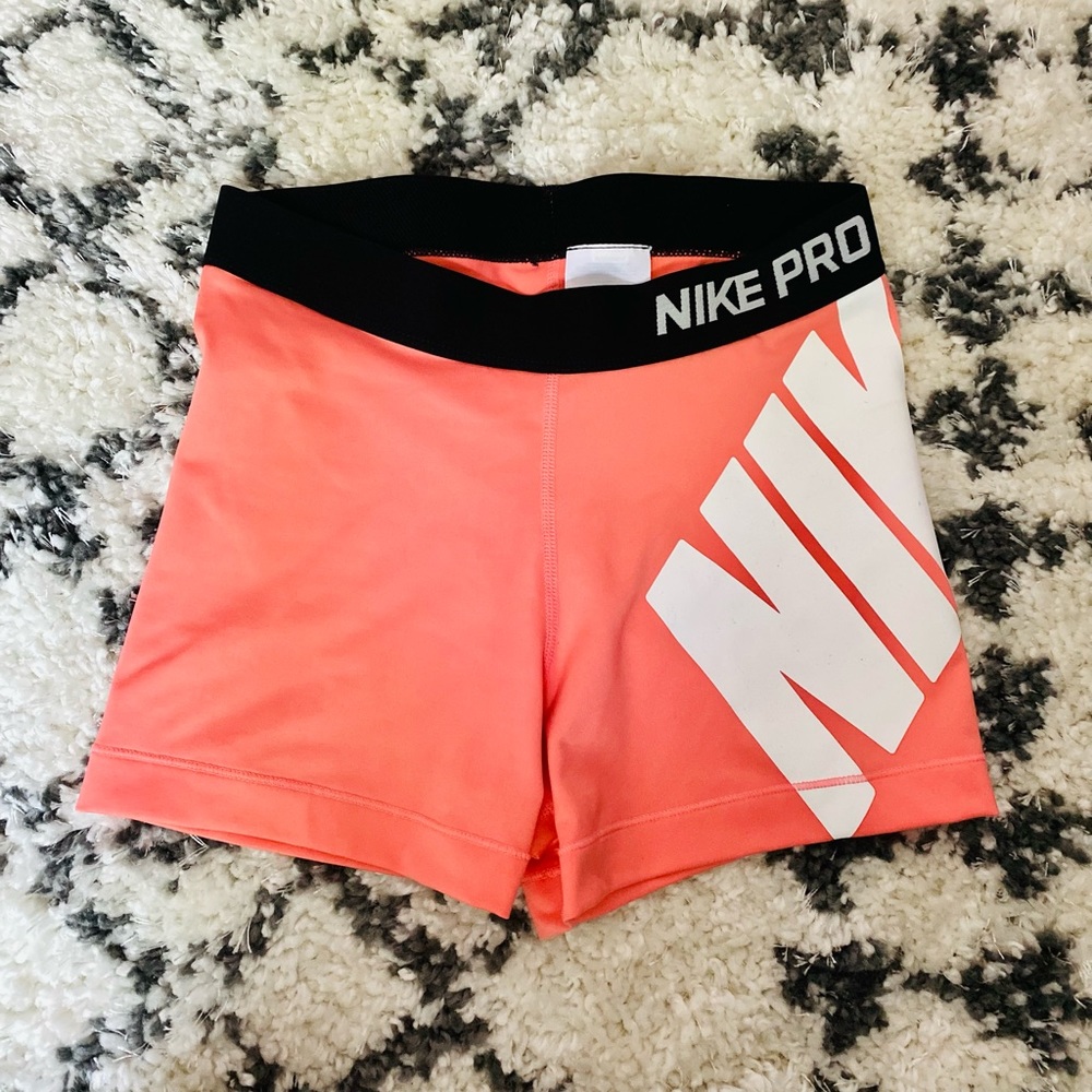 Women’s Nike Pro Dri-Fit Spandex Shorts